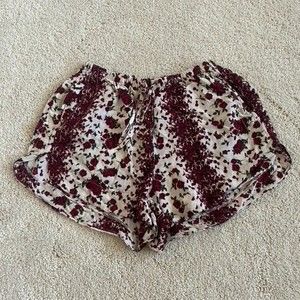 Brandy Melville Floral Pull-On Shorts